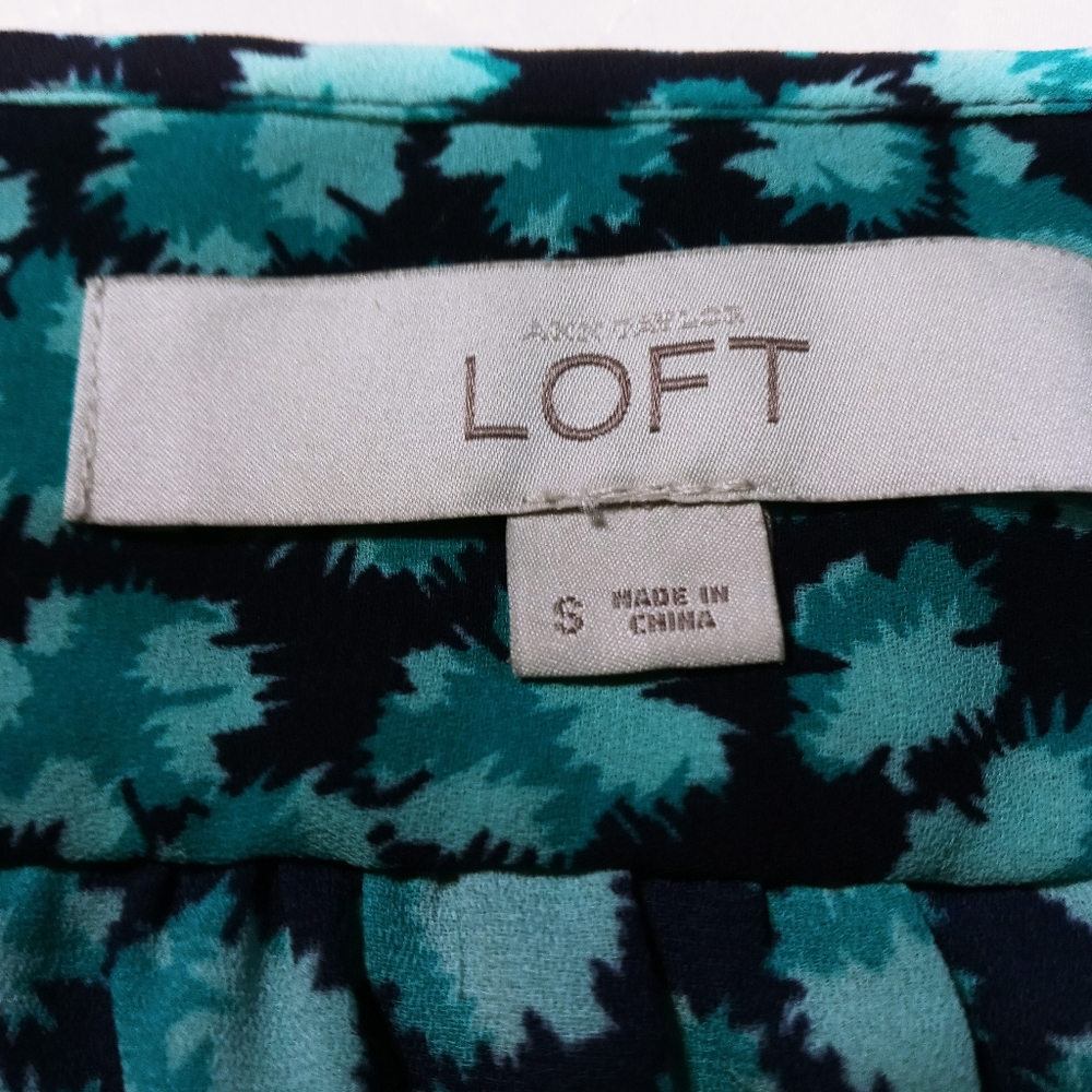 Loft Top - Picture 2 of 9